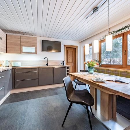 Landhaus Seiringer Apartments Финкенберг Екстериор снимка
