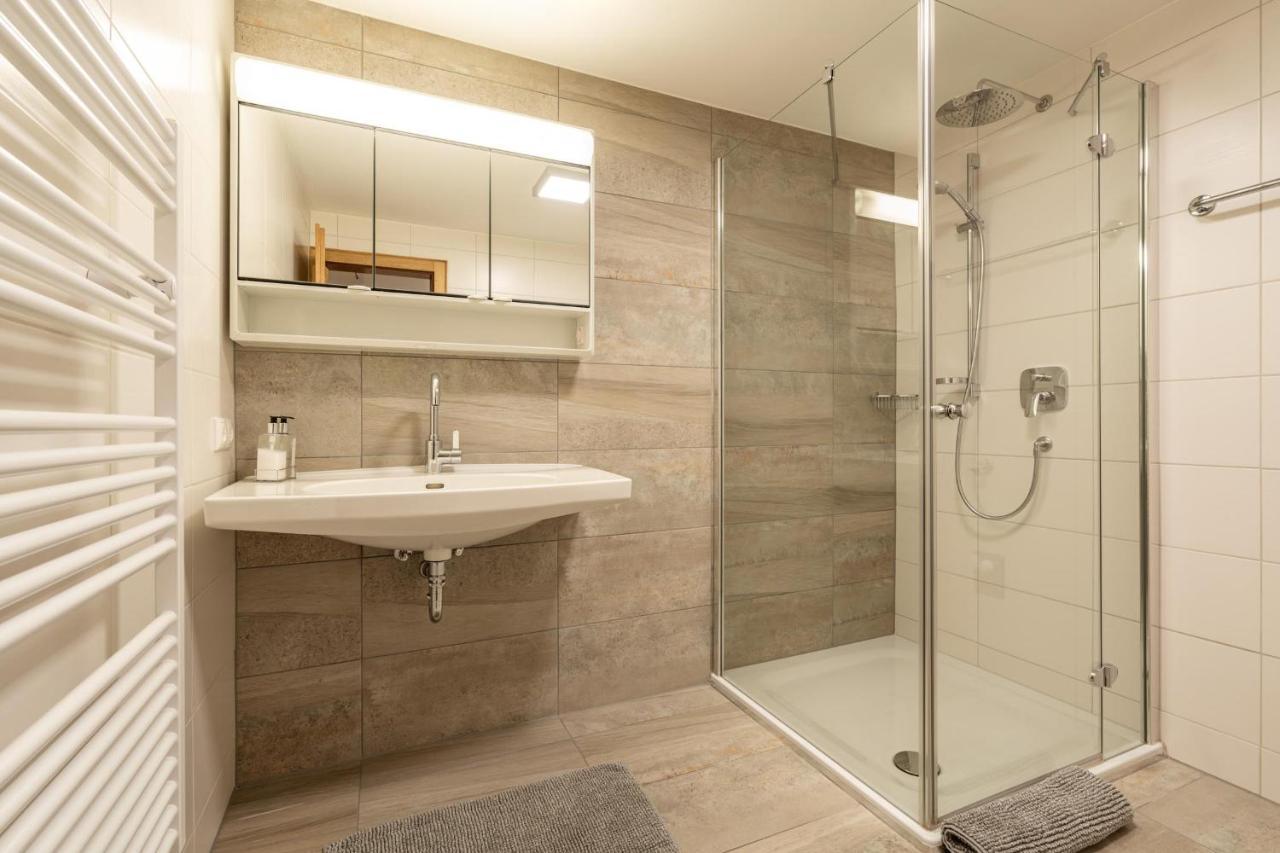 Landhaus Seiringer Apartments Финкенберг Екстериор снимка